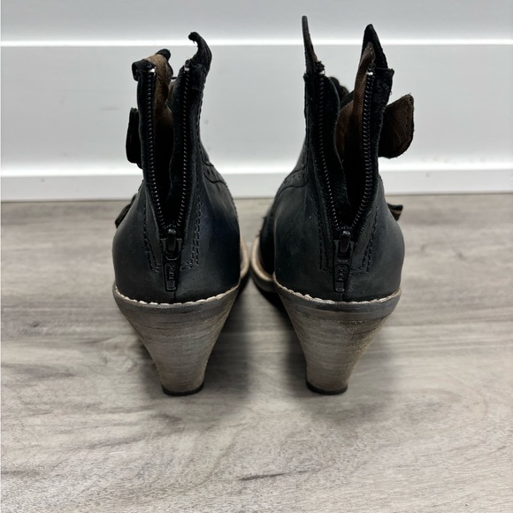 Dkode Wedtern Style Boots - Picture 3 of 4